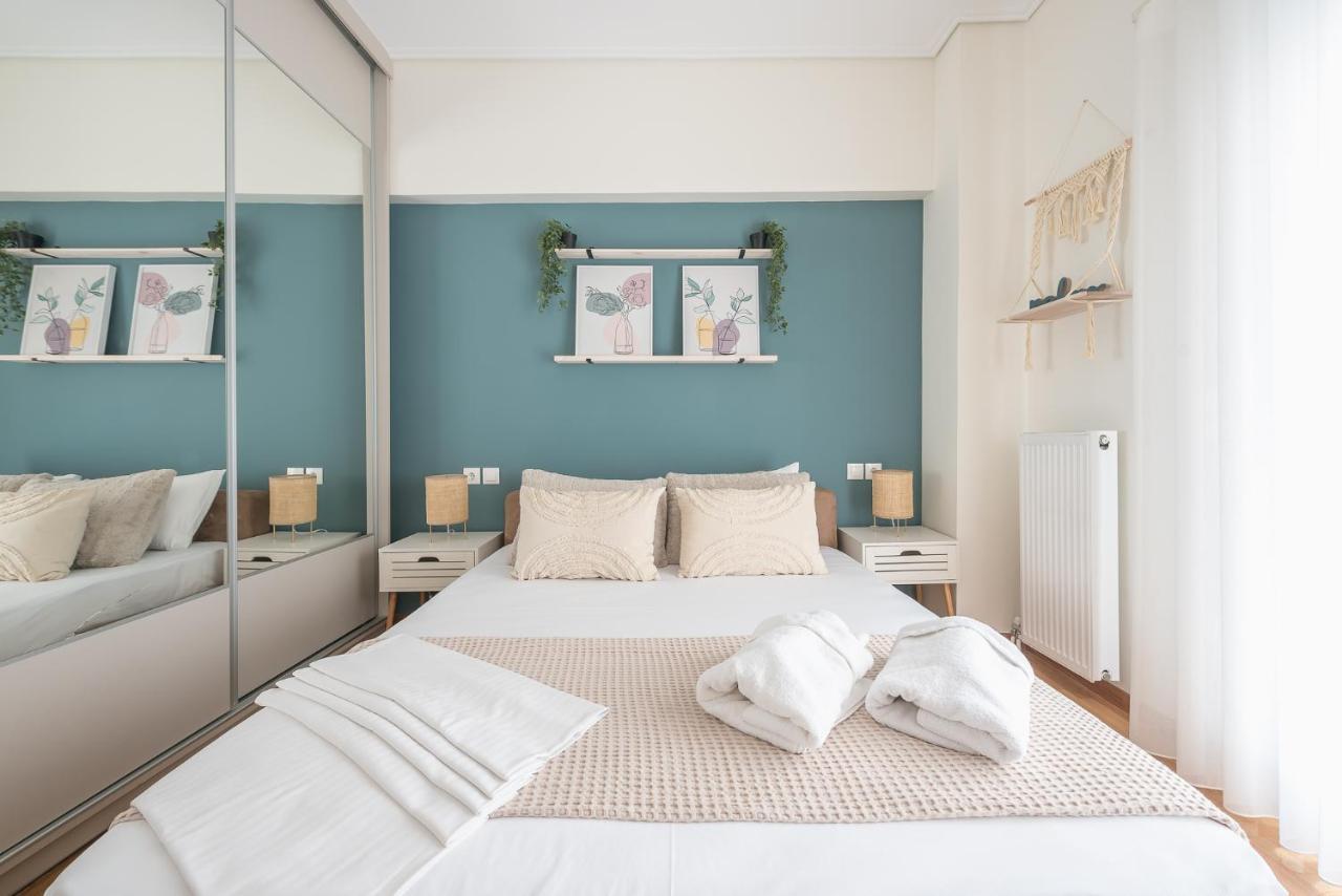 The Luxury Suite By Cloudkeys Athens Exterior photo