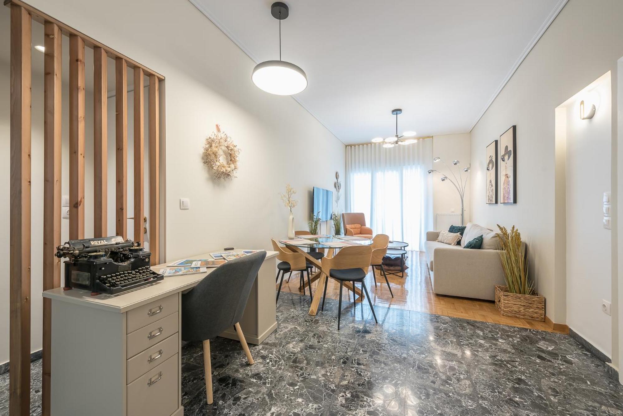 The Luxury Suite By Cloudkeys Athens Exterior photo